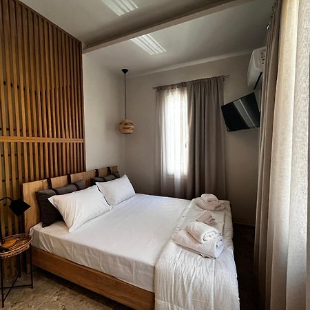 Orfeas Luxury Rooms & Studio Skopelos Town Bagian luar foto