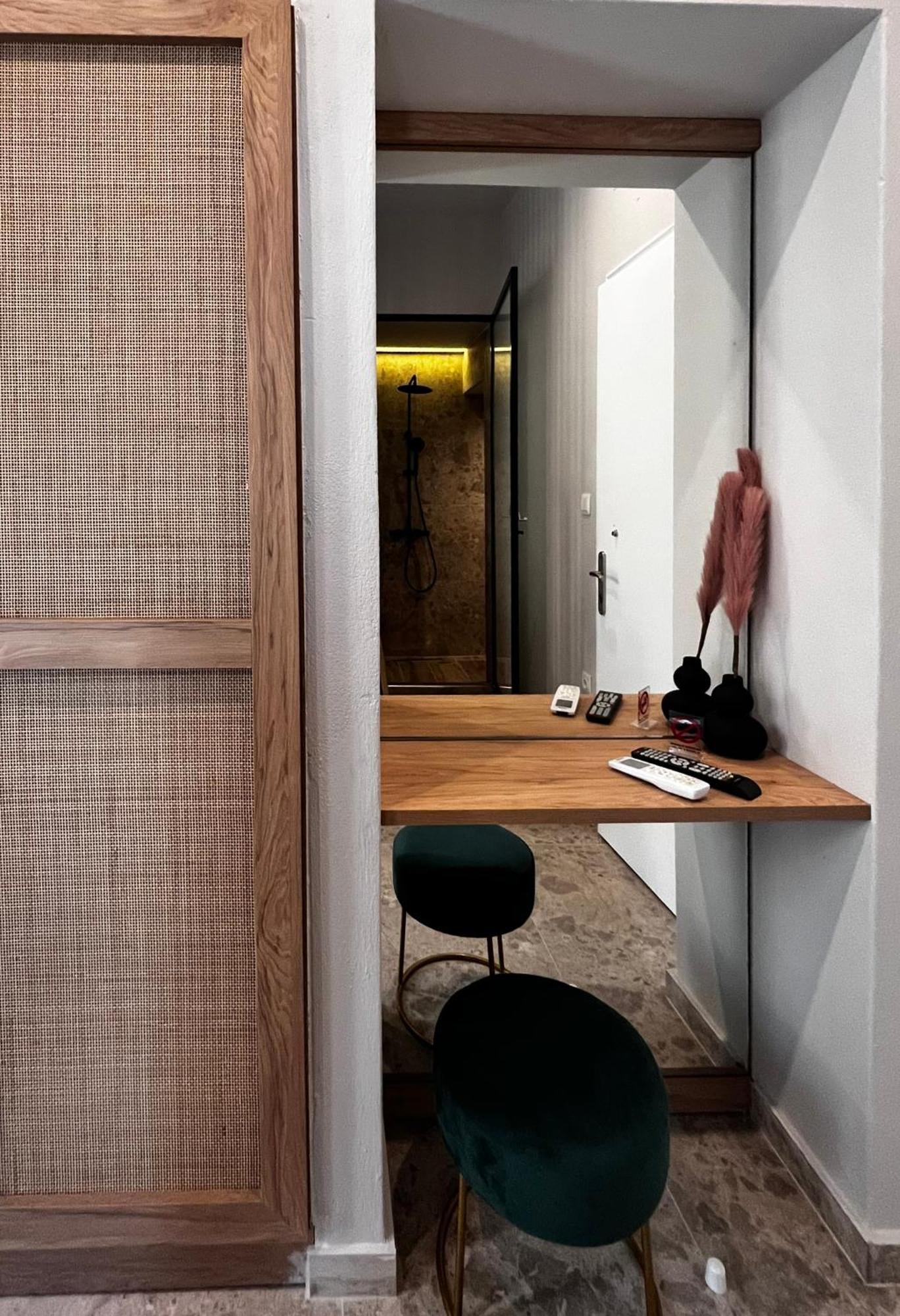 Orfeas Luxury Rooms & Studio Skopelos Town Bagian luar foto